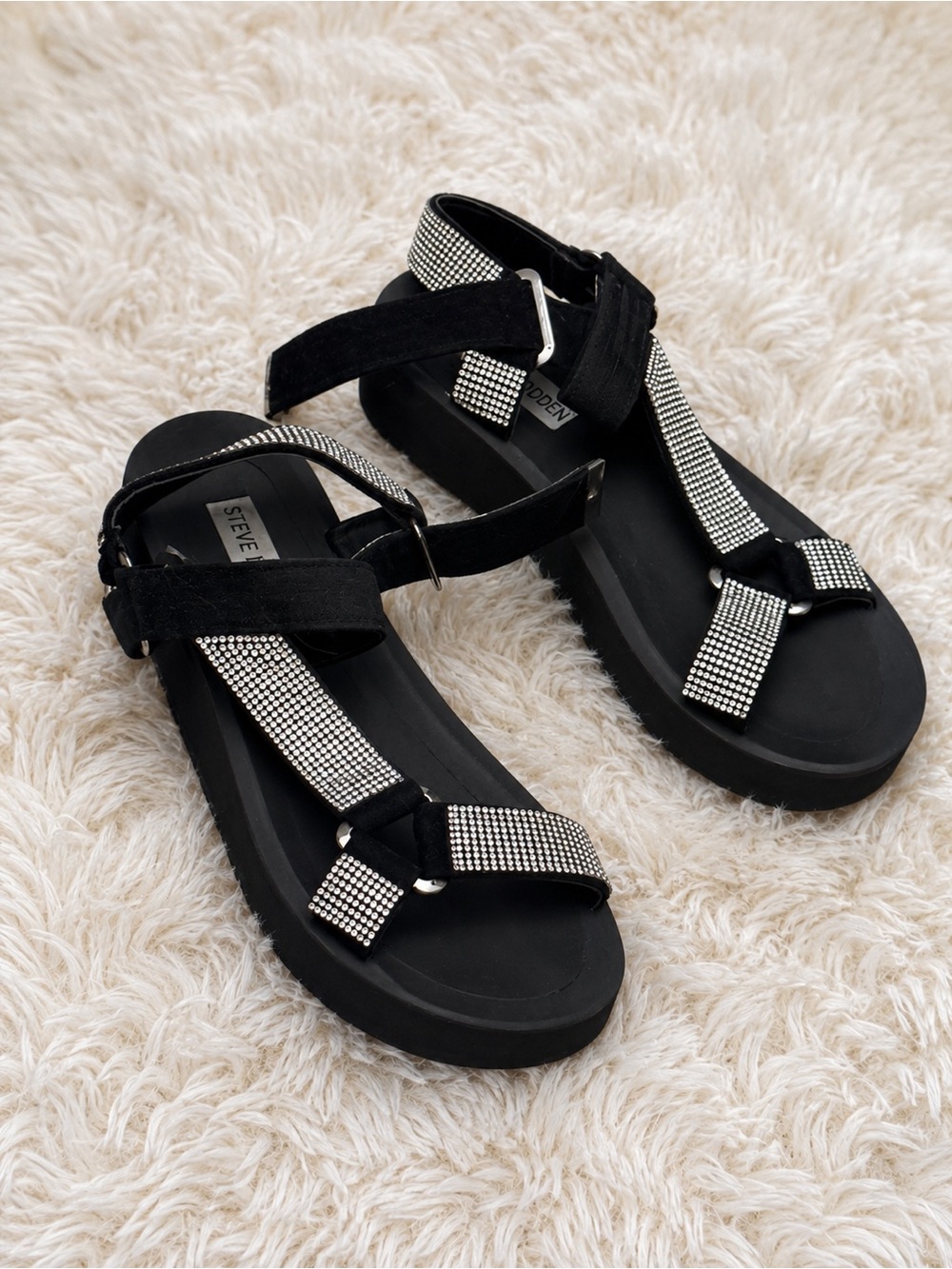 ✨ Steve Madden Black Rhinestone Strappy Platform Sandals